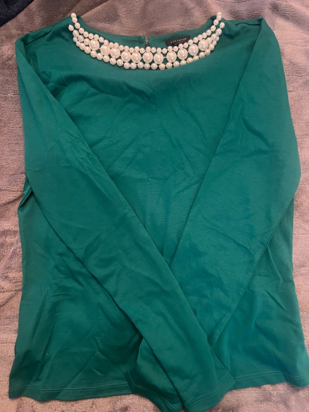 NWOT Ann Taylor Emerald Green Pearl-Trim Long Sleeve Top